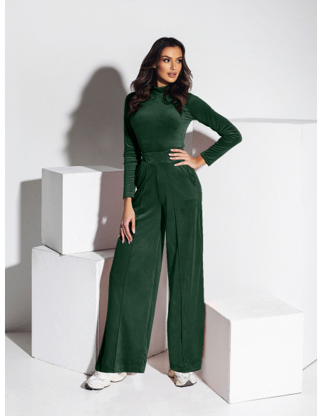 Welurowy dres z szerokimi spodniami z kantem + bluza CHIARA - butelkowa zieleń