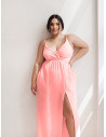 Maxi sukienka z rozcięciem PLUS SIZE - LEIA - pudrowy róż