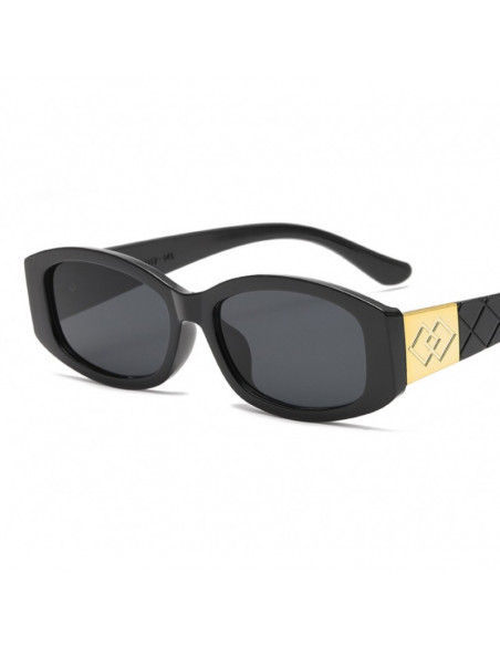 Klasyczne okulary w stylu retro - czarne