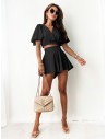 Stylowy komplet bluzka crop top i spodenki ARINA - czarny
